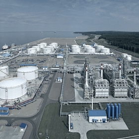 Комплекс по перевалке и фракционированию стабильного газового конденсата и продуктов его переработки в Морском торговом порту Усть-Луга